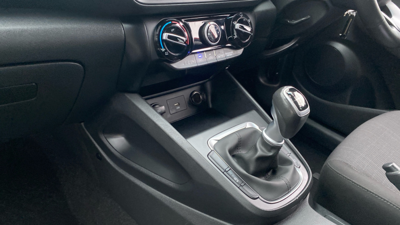 Hyundai Kona 1.0 TGDi 48V MHEV SE Connect 5dr Petrol Hatchback